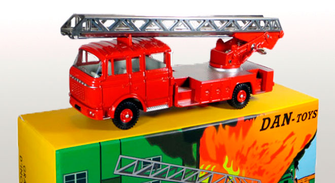 Berliet GAK Pompiers Grande Echelle d'Incendie