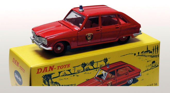 RARE  Renault 16 Pompiers, capot et hayon ouvrants, siège AR coulissant