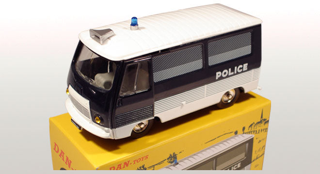 Peugeot J7 Fourgon Police Pie