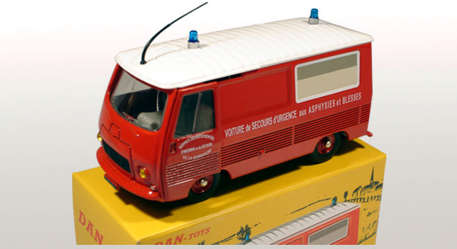 Peugeot J7 Fourgon Pompiers / Toit Blanc