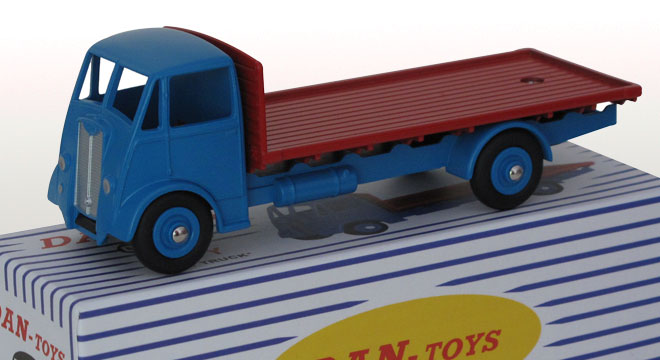 GUY “Flat Truck” Bleu / Rouge