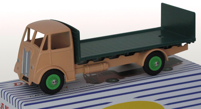 GUY “Flat Truck With Tailboard” Beige / Vert