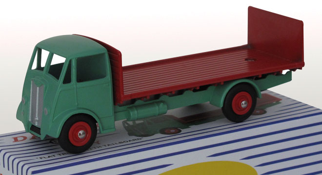 GUY “Flat Truck With Tailboard” Vert / Rouge