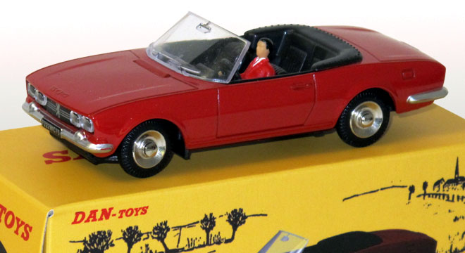 Peugeot 504 Cabriolet Rouge avec Conducteur (roues directionnelles actionnées par le volant)
