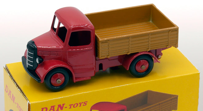 Bedford Camion Plateau Rouge / Marron