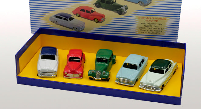 Coffret Prototypes N°1 Ford Vedette, Peugeot 203, Citroën Traction, Peugeot 403 et Buick Roadmaster (avec Livret Explicatif et Fiches) Livrée avec boite individuelle .