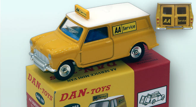 Austin Mini Van AA Service (écussons arrières fond noir)