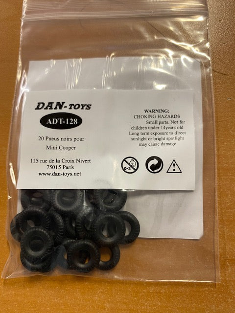 20 Pneus Noirs pour Mini Cooper