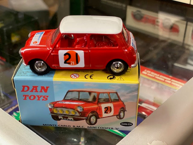 BMC Mini Cooper S #21 5ème RAC Rallye de Grande Bretagne
