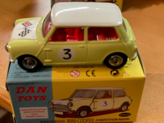 Morris Mini Cooper Competition #3 Jaune  / Toit et Capot Blanc