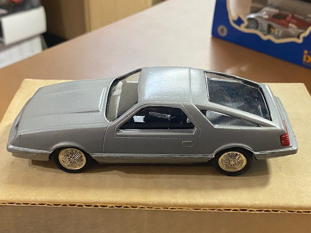 RARE  Chrysler lazer promotional vehicule 1983  Un seul exemplaire neuf boite d'origine )