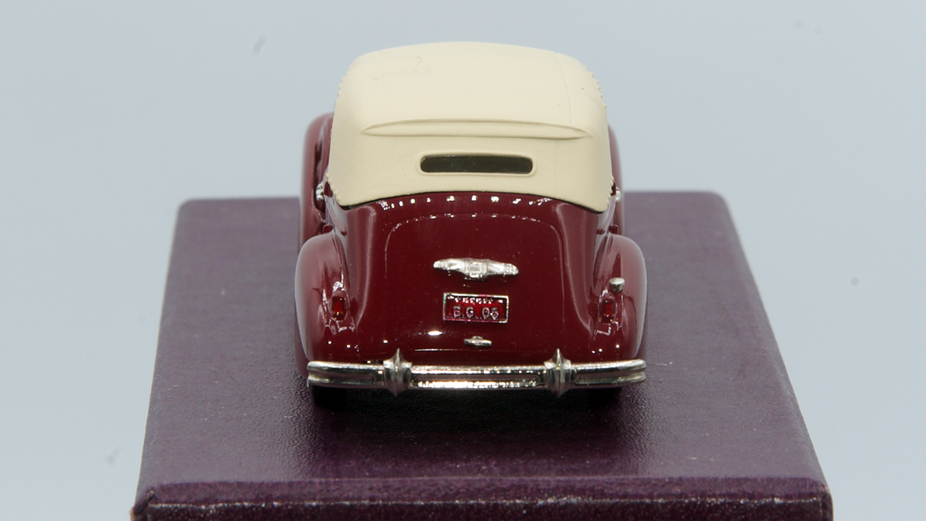 Buick Special 5-passenger Convertible Phaeton 1937 Sandringham Maroon Ref BC005