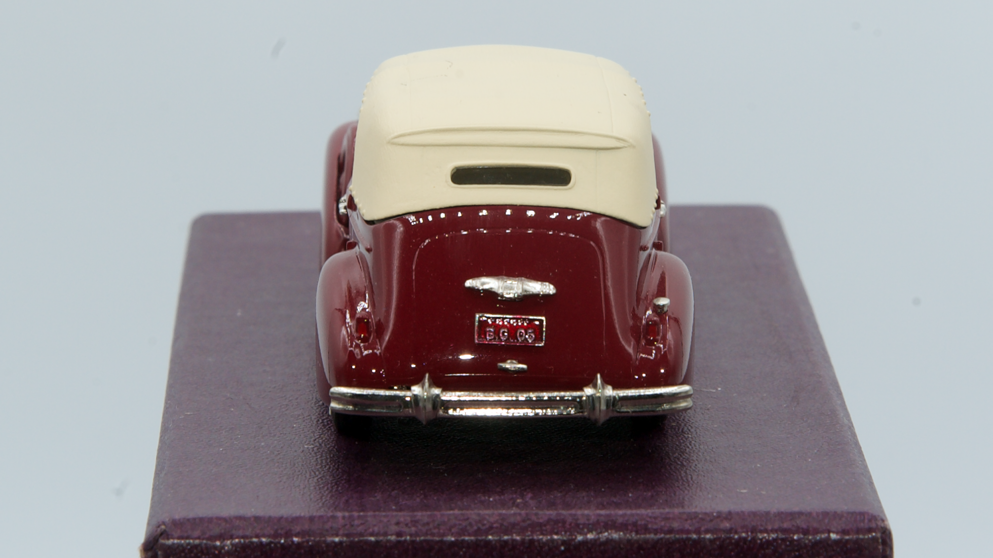Buick Special 5-passenger Convertible Phaeton 1937 Sandringham Maroon Ref BC005