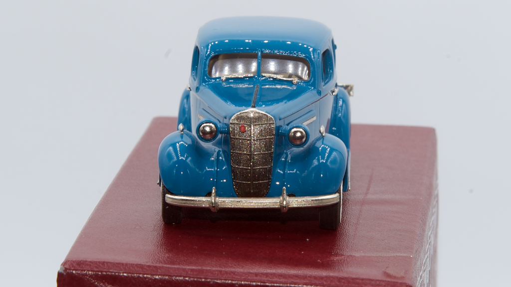 Buick Special 4-portes Trunk Sedan M-41 1936 Bleu Trouville Ref BC013