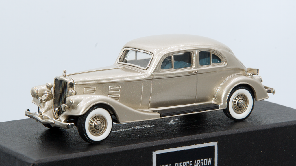Pierce Arrow Silver Arrow Coupe (30ème anniversaire) 1934 Argent (Edition limlitée 999 exemplaires) BRK100X