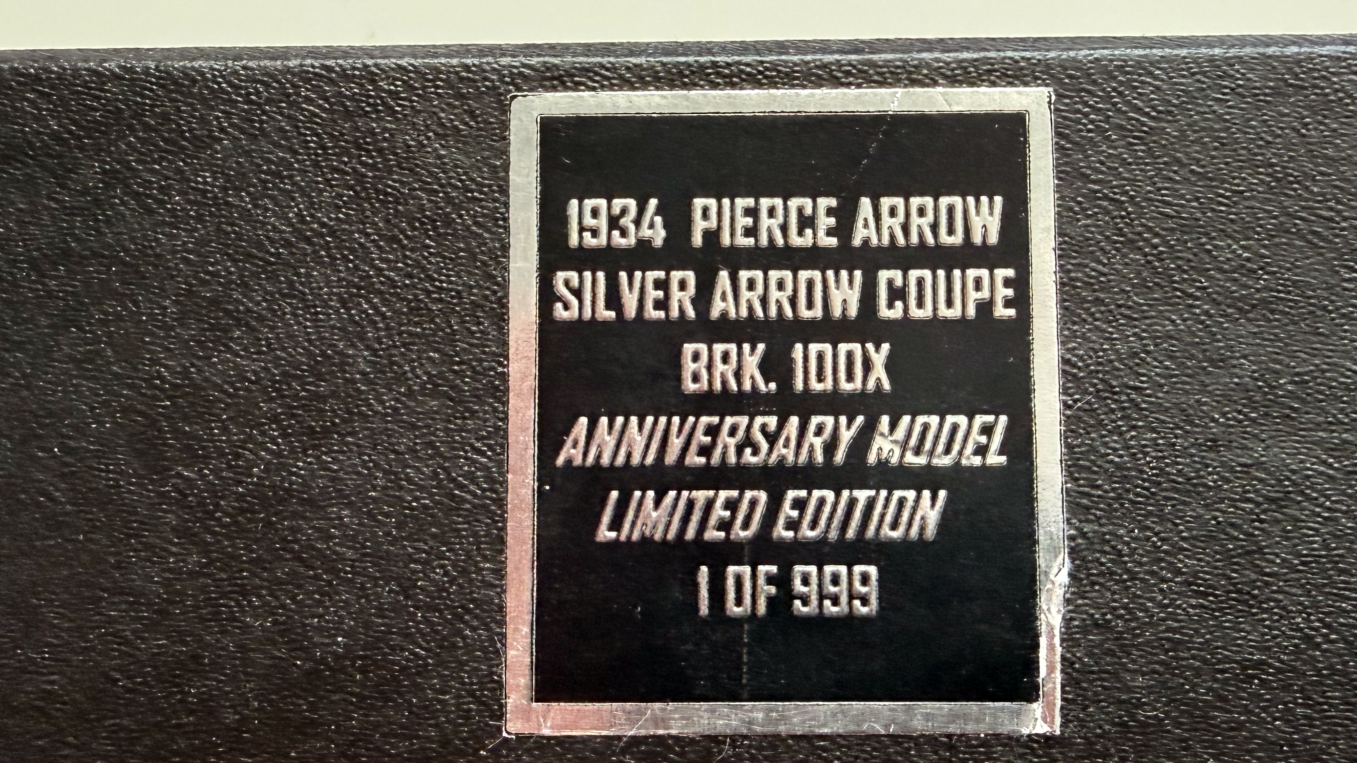 Pierce Arrow Silver Arrow Coupe (30ème anniversaire) 1934 Argent (Edition limlitée 999 exemplaires) BRK100X