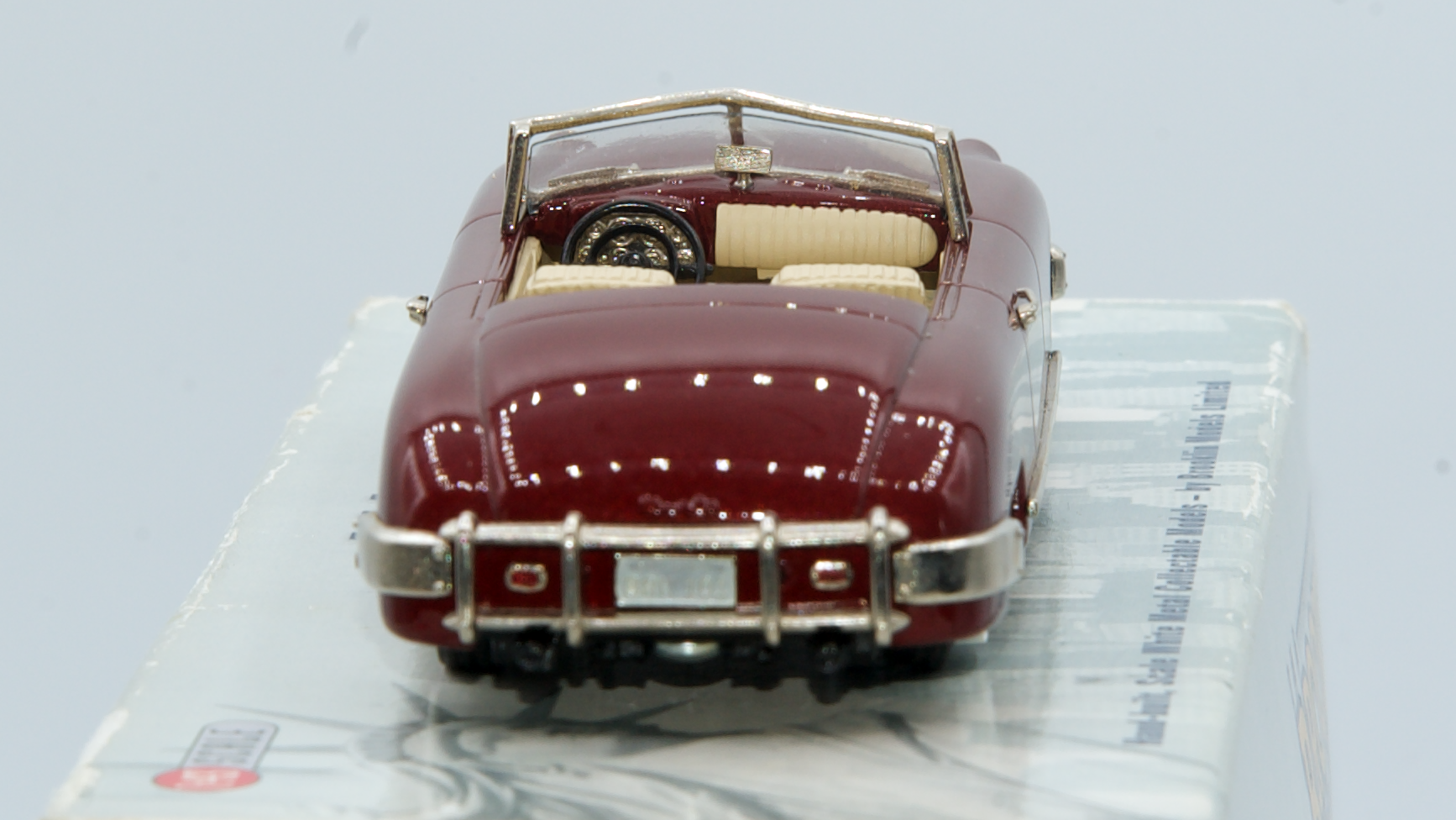Muntz Jet Top Down 1952 Rouge Bordeaux Ref BRK101