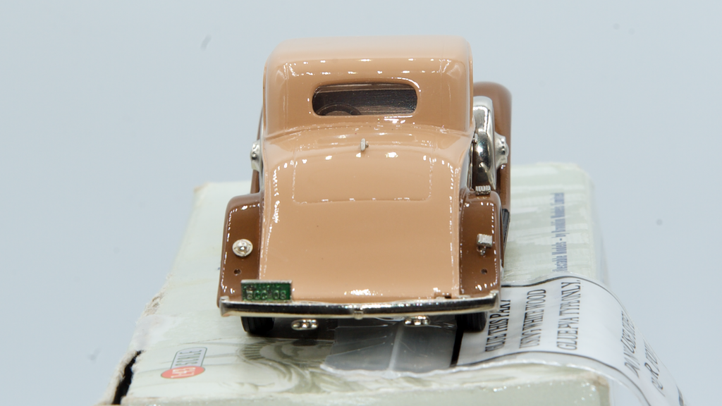 Marmon Sixteen 2-passager Coupe 1931 Caramel/Chocolat (Edition limitée 170 exemplaires) Ref BRK116x