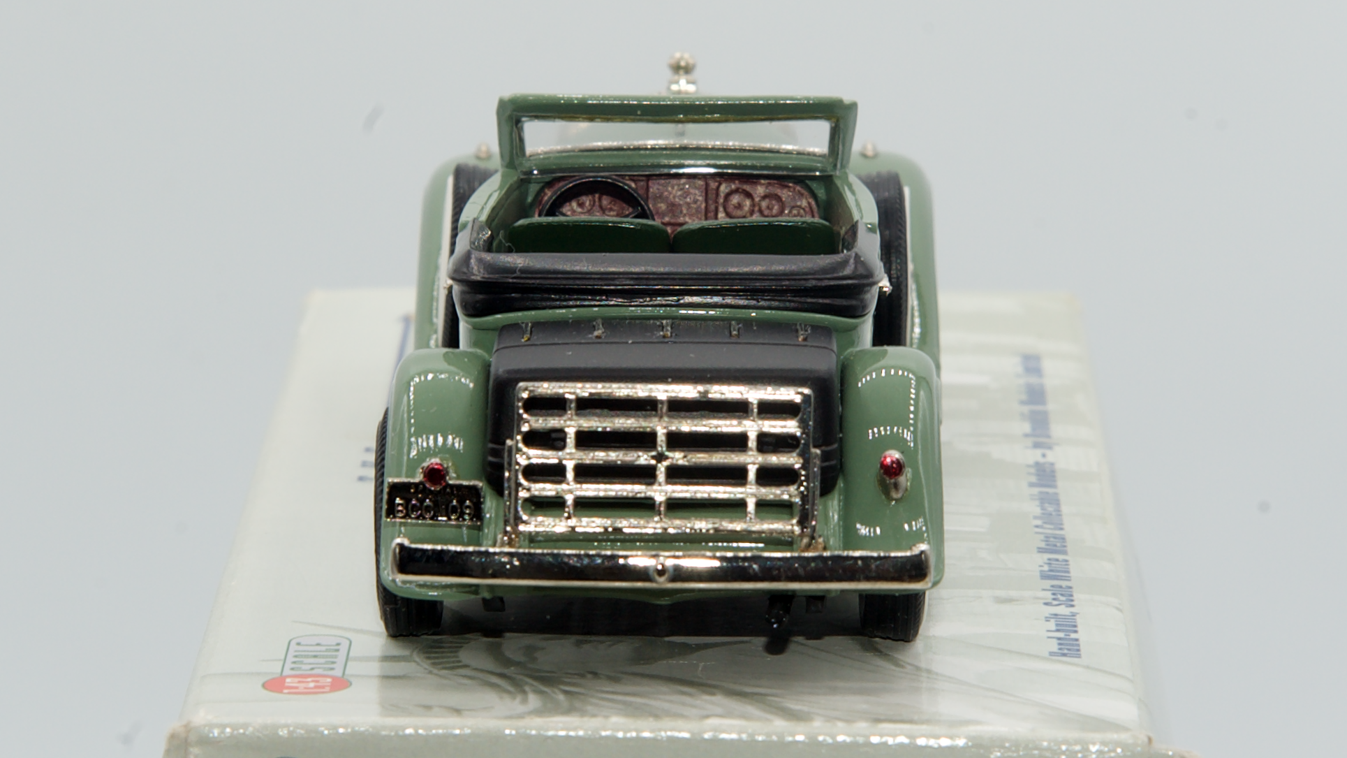 Stutz DV-32 Victoria Convertible (B.C.C. Special 2009 ) 1933 Vert Kaki (Edition limitée 175 exemplaires) BRK146x