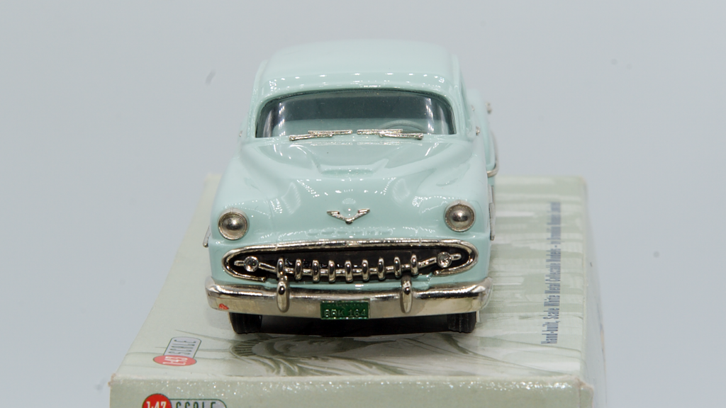 Desoto Firedome 4-portes Sedan 1954 Bleu clair Ref BRK164