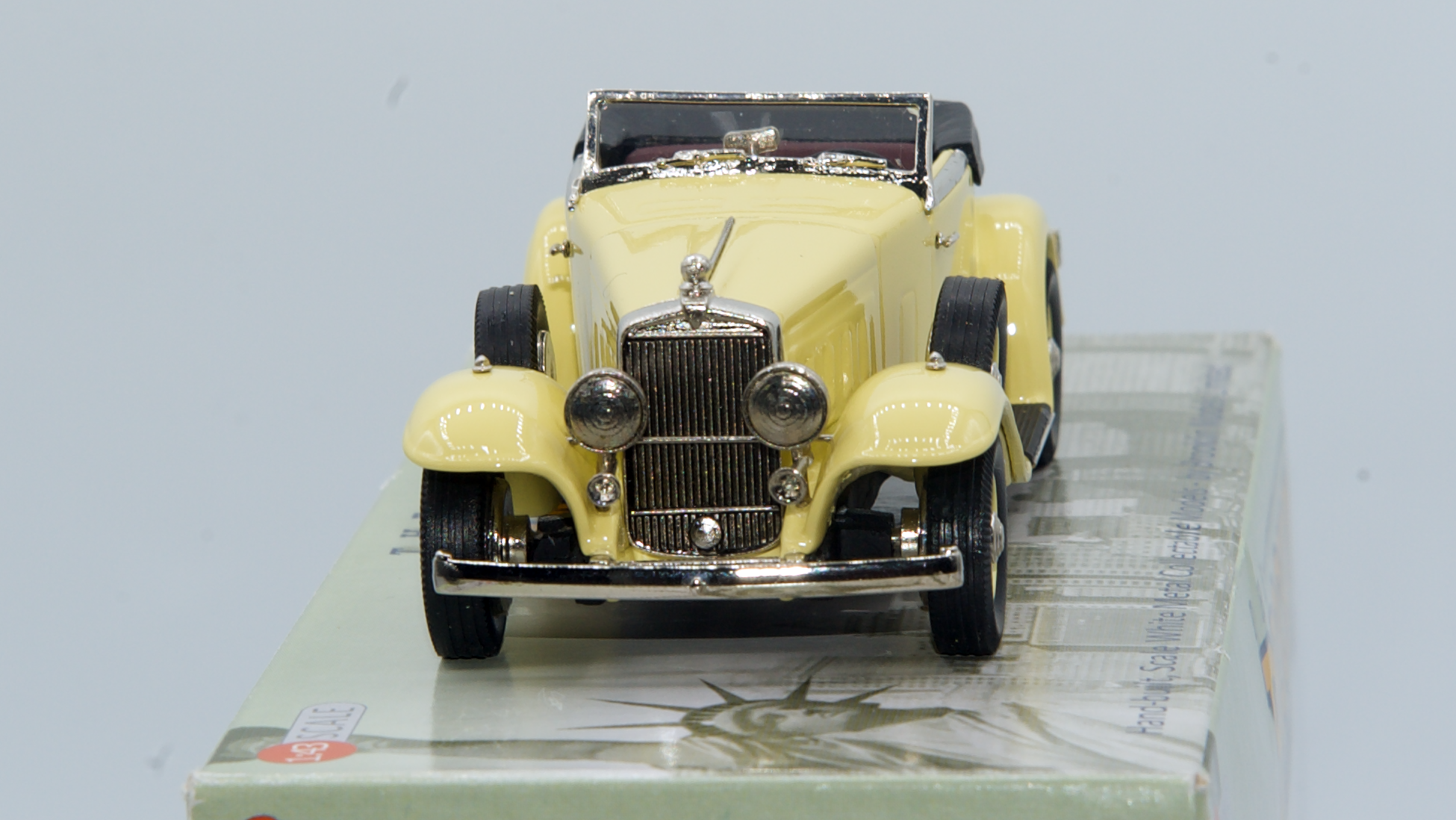 Stutz DV-32 Weyman Super Bearcat (B&L Models 2014) 1933 Jaune (Edition limlitée 125 exemplaires) Ref BRK200x