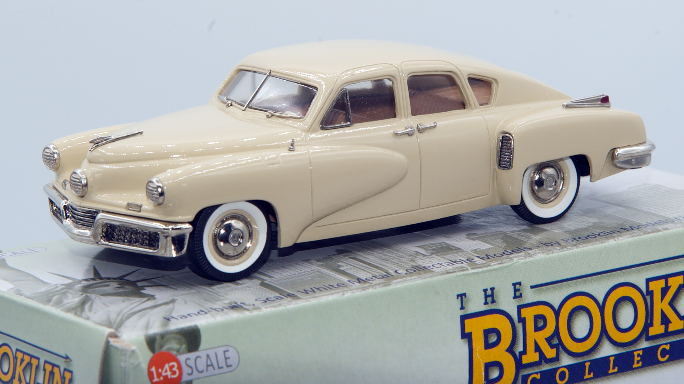 Tucker 48 (Torpedo)1948 Beige Ref BRK222a