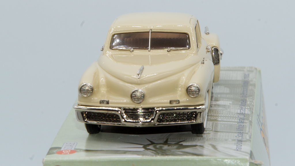 Tucker 48 (Torpedo)1948 Beige Ref BRK222a