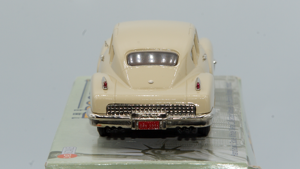 Tucker 48 (Torpedo)1948 Beige Ref BRK222a