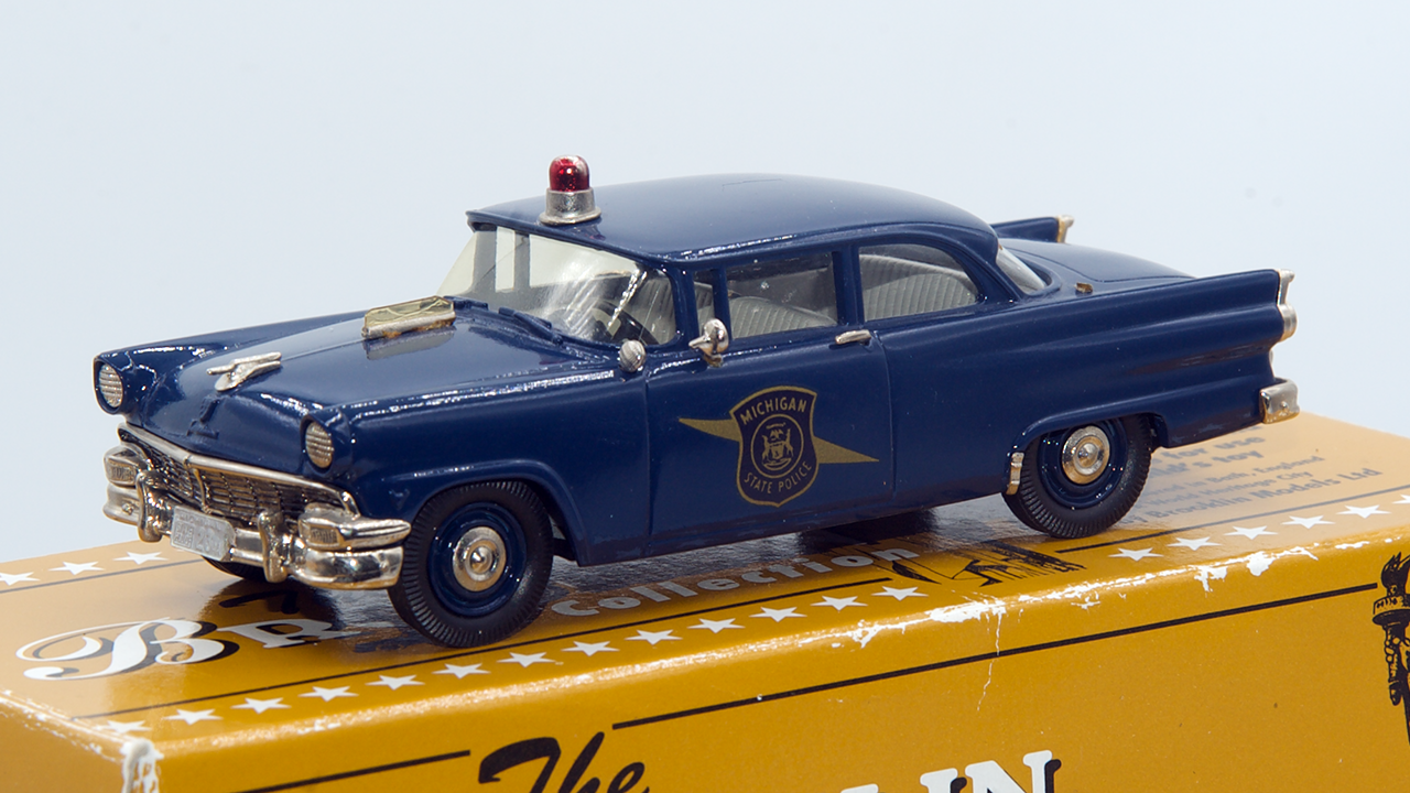 Ford Mainline 2-Door Michigan State Police 1956 Bleu Foncé Ref BRK23AA