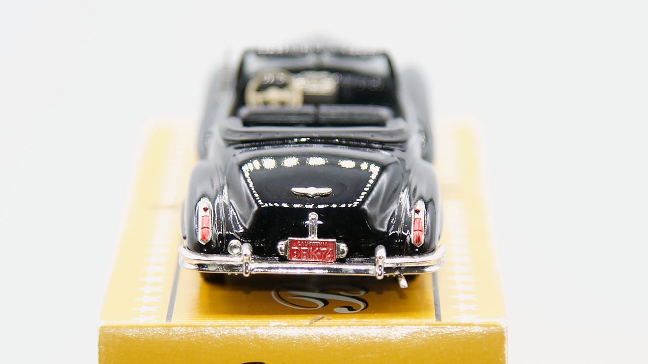 Cadillac Convertible Special Edition 1947 Noir Edition limitée 200 exemplaires Red BRK74Xa