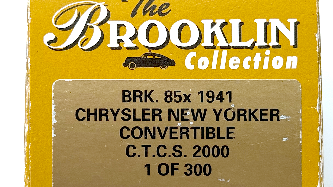 Chrysler New Yorker (C.T.C.S. 2000) 1941 Rouge Edition limlitée 300 exemplaires BRK85x