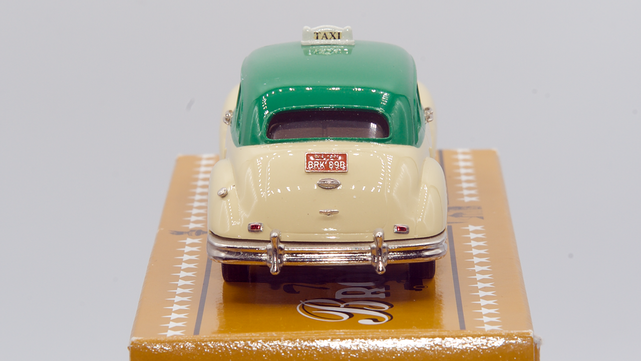 Checker New York Taxi Cab 1949 Jaune/Vert Ref.BRK89B