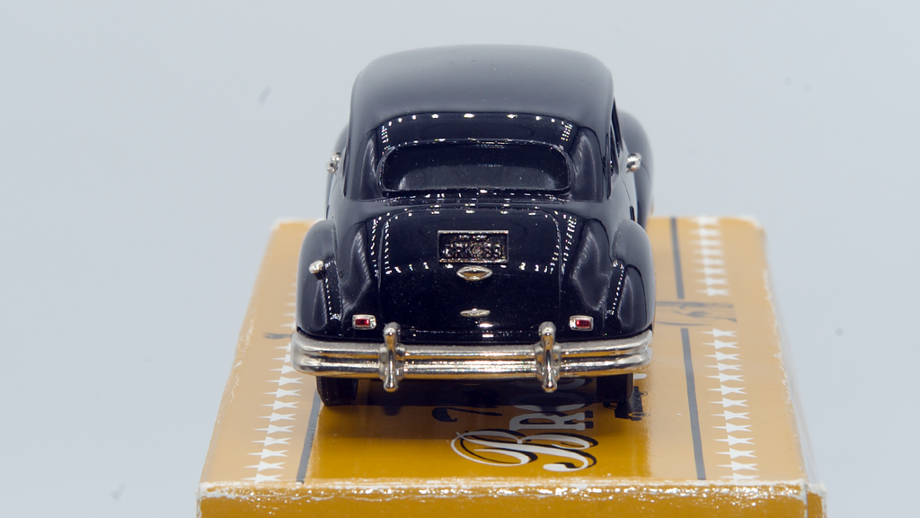 Checker Limousine 1949 Noir Ref BRK89