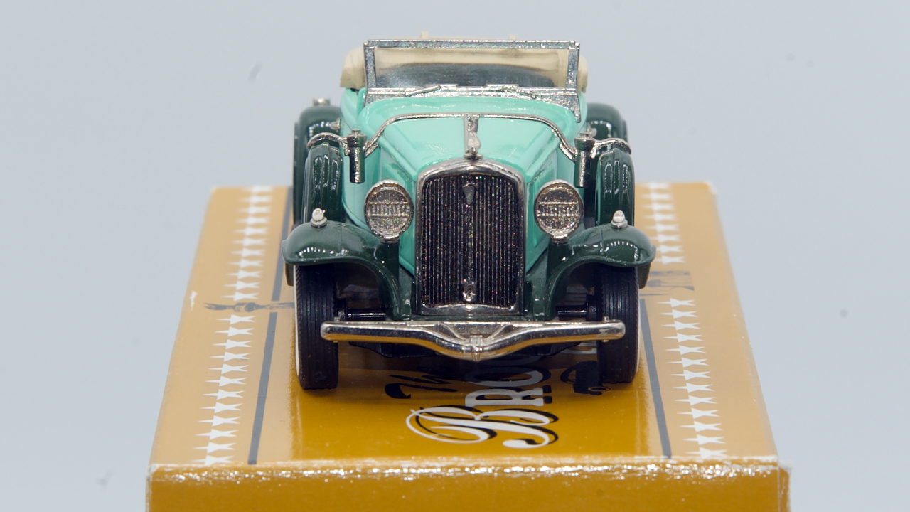 Studebaker President Roadster 1931 Vert 2-tons Ref BRK FS02