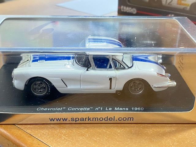 Chevrolet Corvette #1 Le Mans 1960 B.Cunningham-B.Kimberley