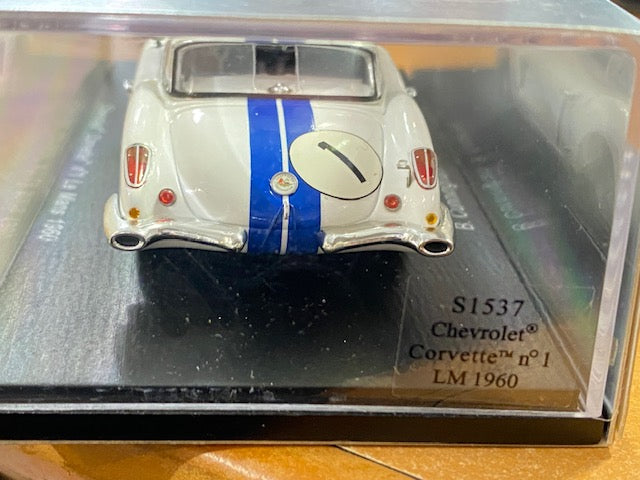 Chevrolet Corvette #1 Le Mans 1960 B.Cunningham-B.Kimberley