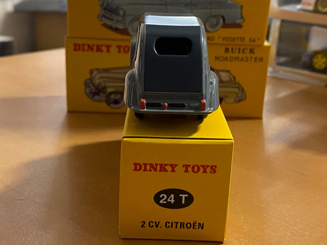 2 CV Citroen Gris