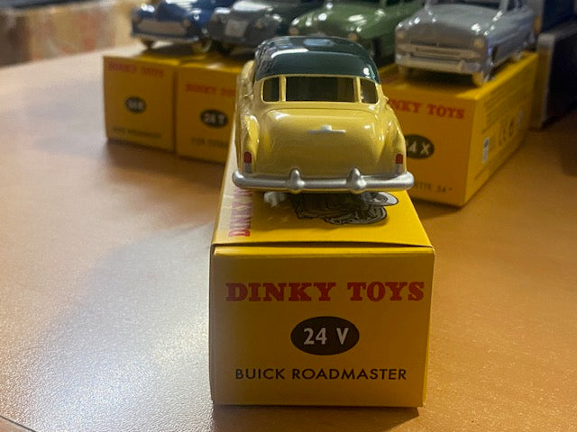Buick Roadmaster Jaune toit Vert