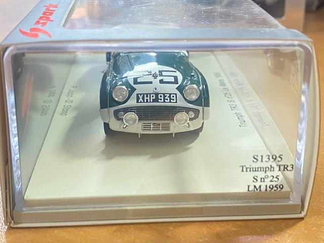 Triumph TR3 S #25 Le Mans 1959 - P.Jopp/D.Stoop