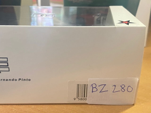 FORD GT 40 Le Mans 1966 #12 -  Innes Ireland  Jochen Rindt