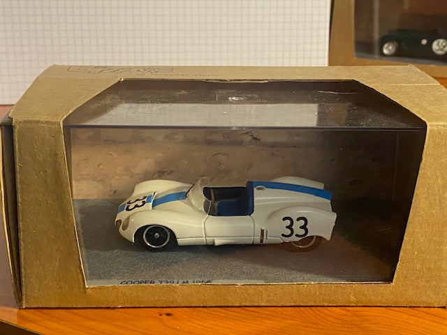 COOPER T39 Le Mans 1956  #33 - 8 th - Ed Hugus  John Bentley BZ65