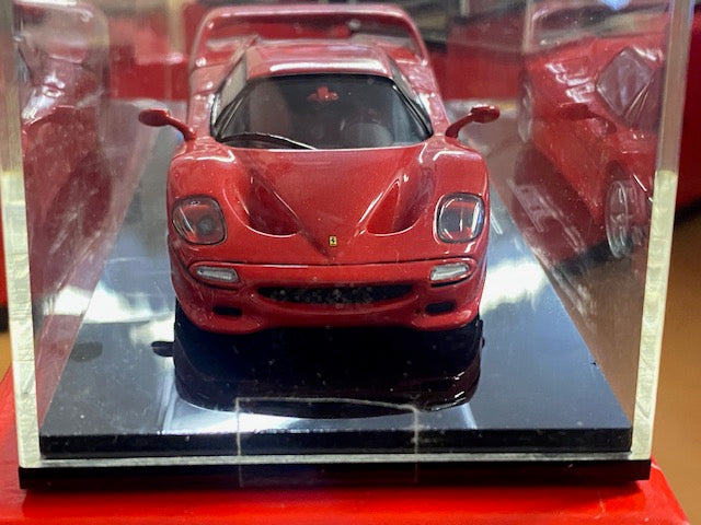 FERRARI F50 Rouge ( Capot et moteur ouvrant ouvrant ) Ref 05091R