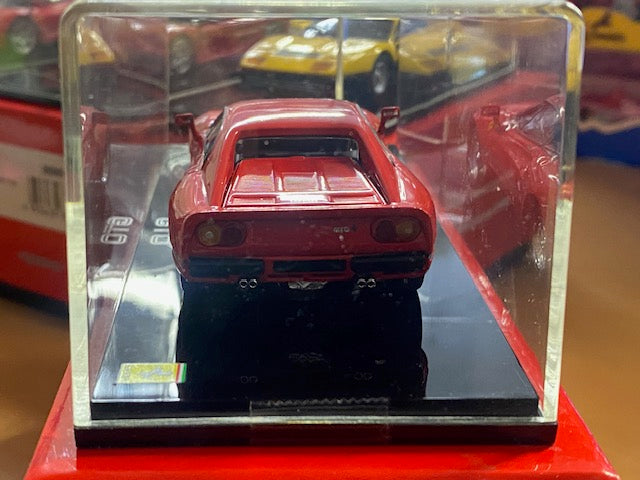 FERRARI 288 GTO Rouge (Capot et moteur ouvrant ) Ref 5071R