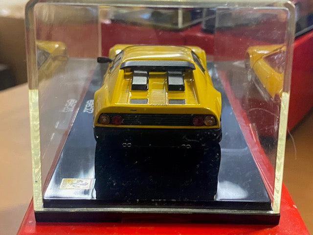 FERRARI BB 512  Jaune ( Capot et moteur ouvrant ) Ref 08171Y