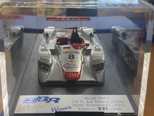 RARE AUDI R8R #1  Winner Le Mans 2000 Ed.N° 021/200 - Frank Biela  Tom Kristensen  Emanuele Pirro -Ref BG211