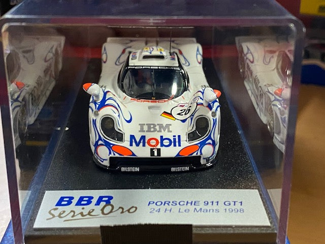 RARE PORSCHE 911 GT1 #26 Winner Le Mans 1998 - Laurent Aïello  Allan McNish  Stéphane Ortelli Ref BG163