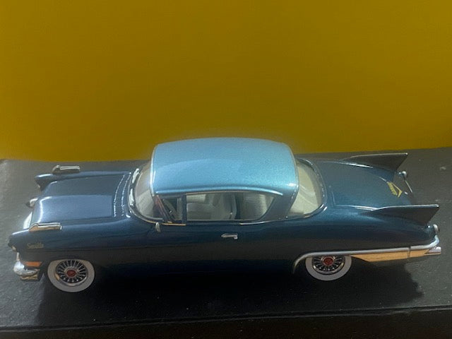 TRES RARE  ELEGANCE Cadillac Eldorado Séville 1957 Ref 1006