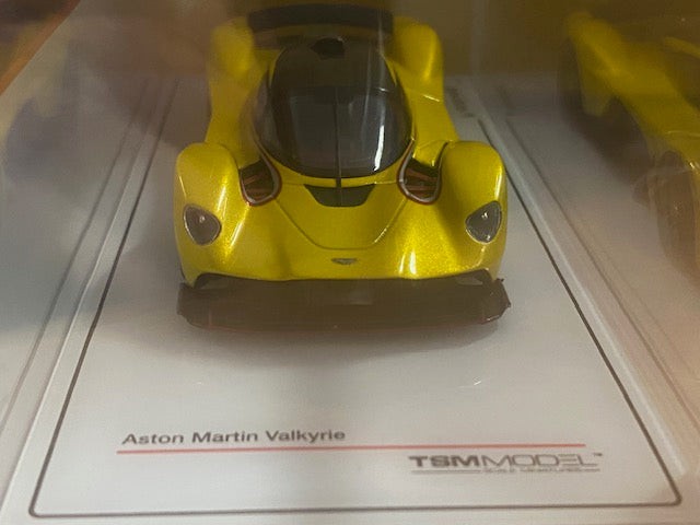 RARE Aston Martin Valkyrie 2024 Jaune Ref TSM430773