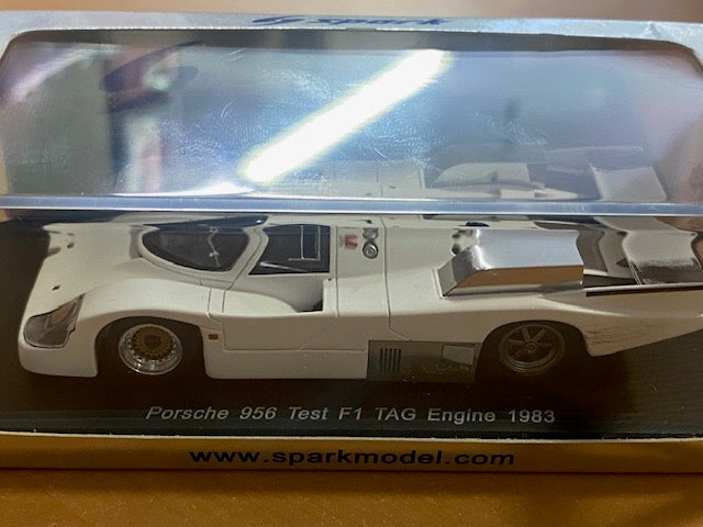 Porsche 956 Test moteur F1 1983 TAG Finish line Ref S3410