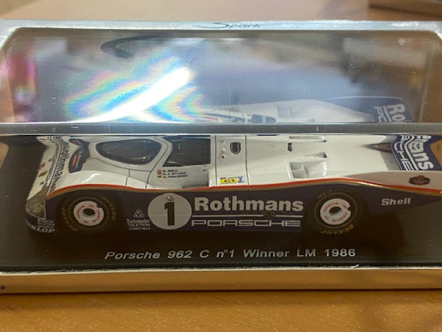 Porsche 962c #1 winner Le Mans 1986 -  HANS JOACHIM STUCK - (Déqualques  Rothmans posés )